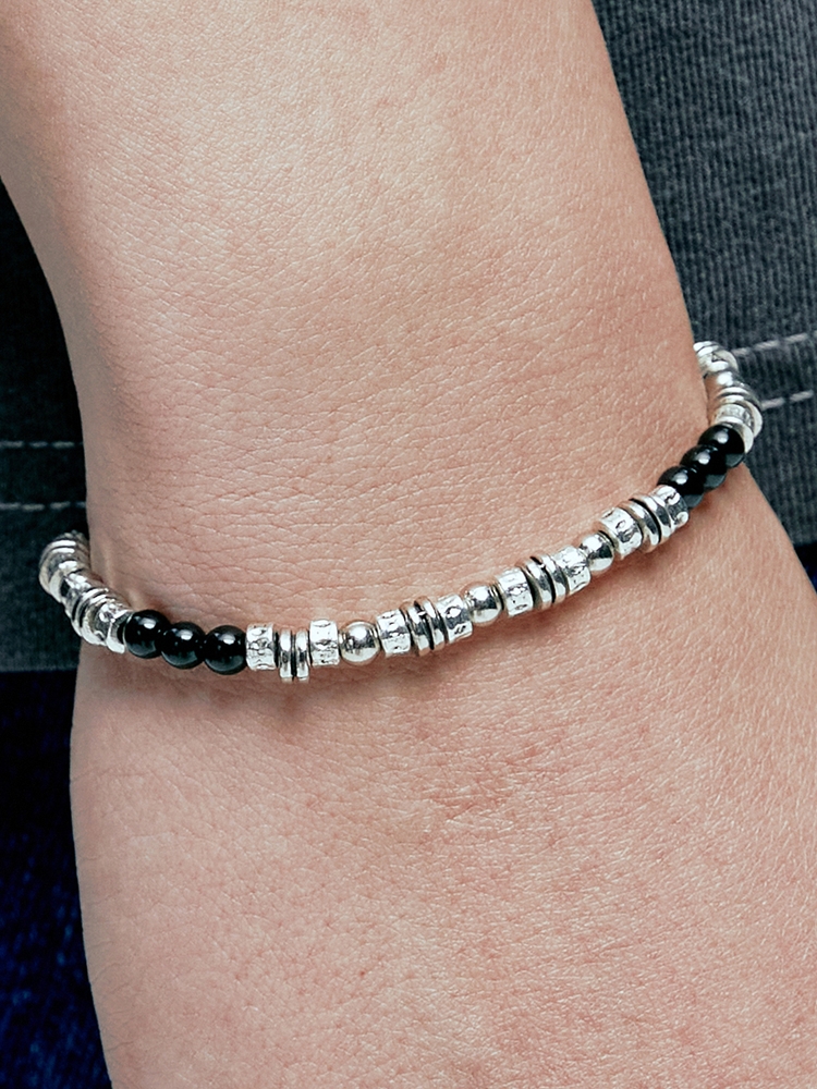 black & antique silver beads bracelet