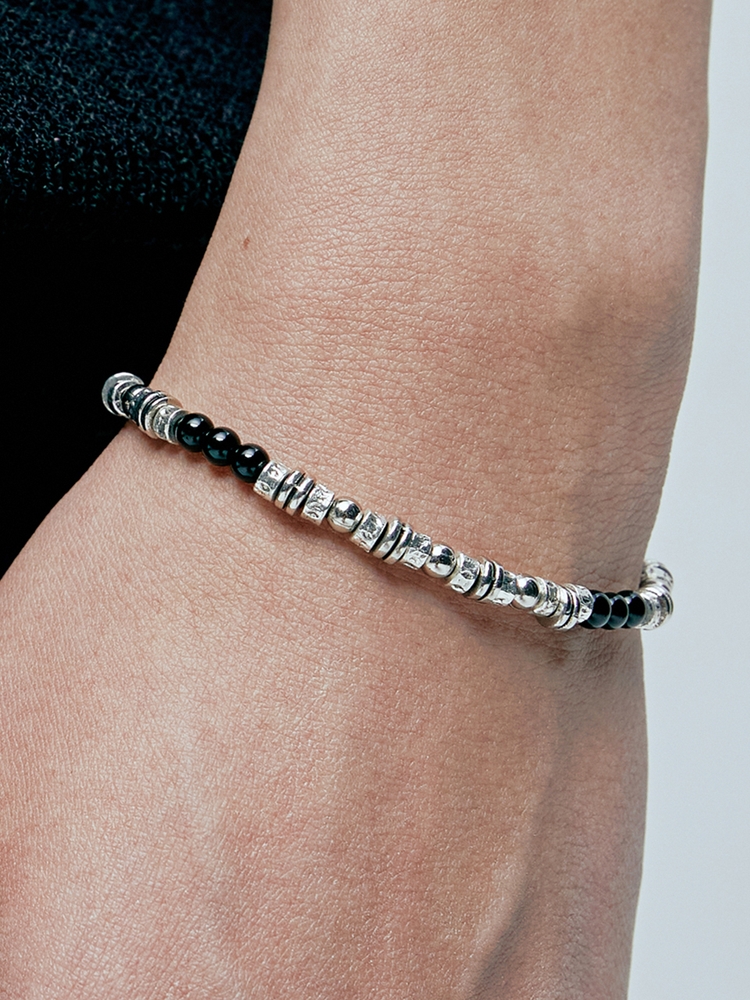 black & antique silver beads bracelet