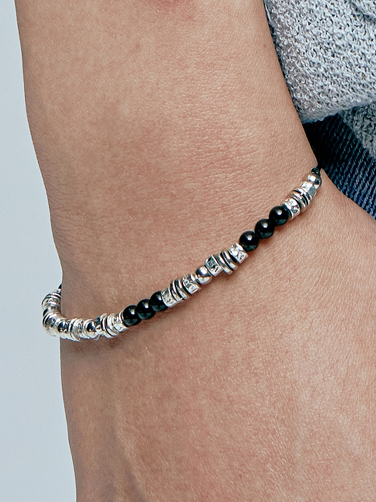 black & antique silver beads bracelet