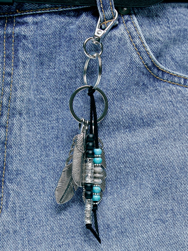 navajo feather & beads keyring black