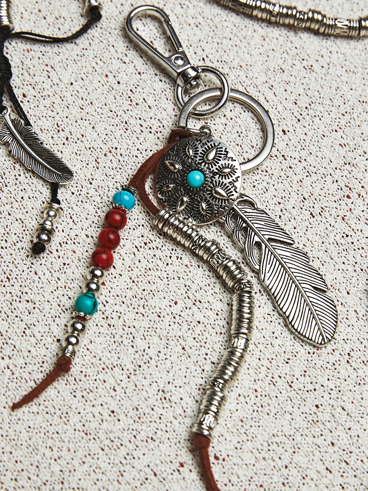 navajo feather & beads keyring brown