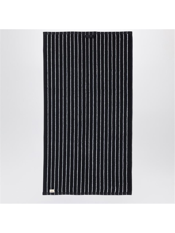 테클라 FW24 Tekla Black bath towel with white stripes 50x90 TT-BLST50X90CO