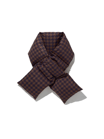 KULE 큘 THE SEEVER PUFFER SCARF - WALNUT/NAVY HOUNDSTOOTH