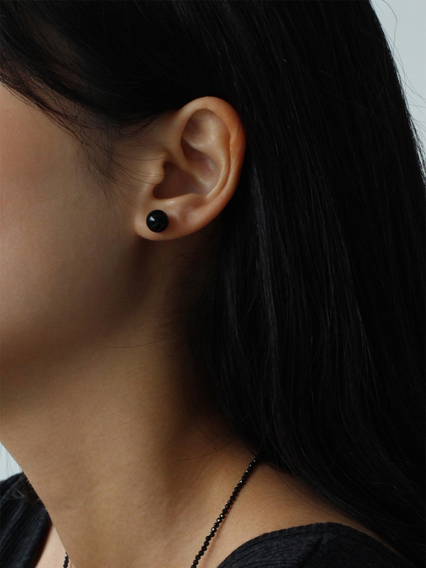 [Silver 925] Basic Onyx Earrings (M)