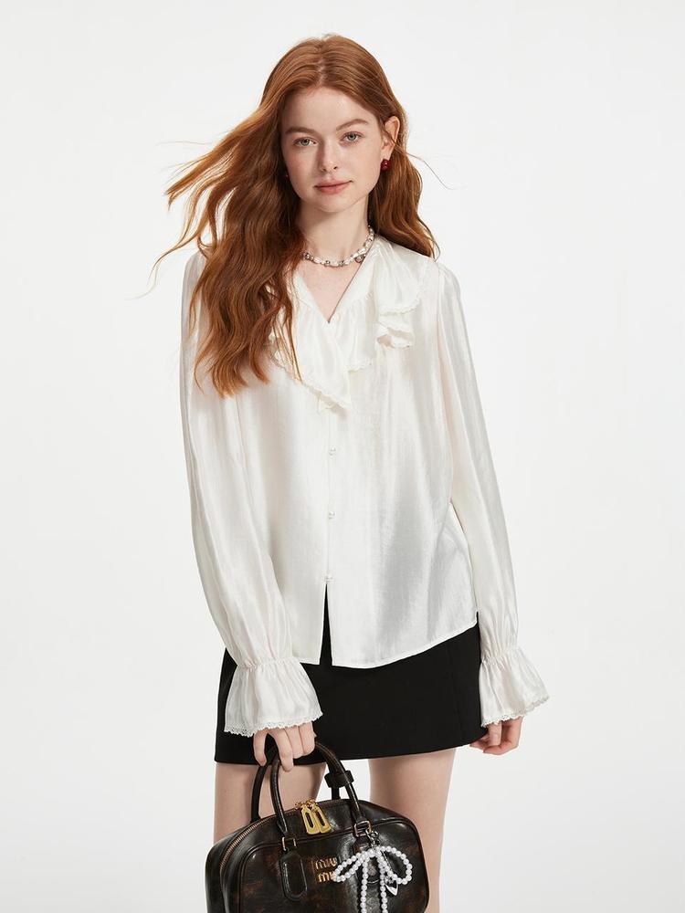 WD_Pearl ruffled v-neck shirt