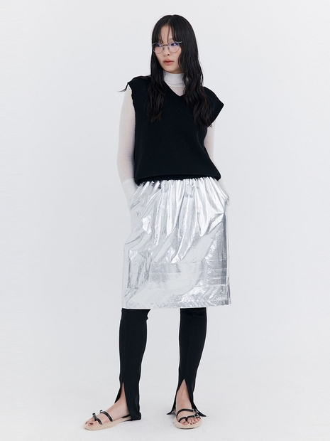 Raw-cut Tuck Skirt_Silver