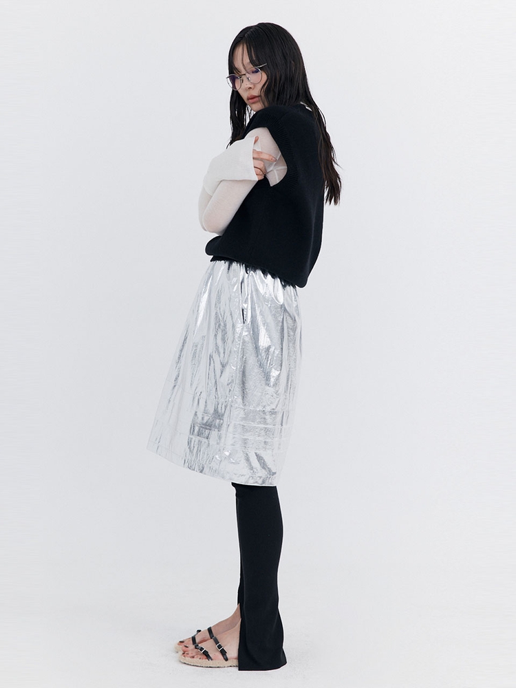 Raw-cut Tuck Skirt_Silver