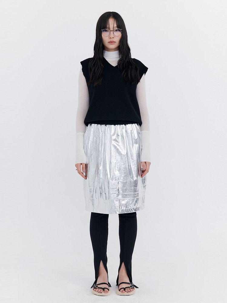 Raw-cut Tuck Skirt_Silver