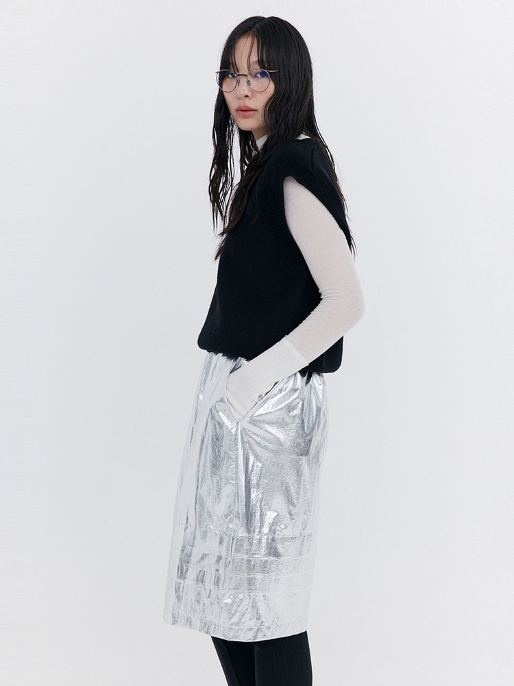 Raw-cut Tuck Skirt_Silver