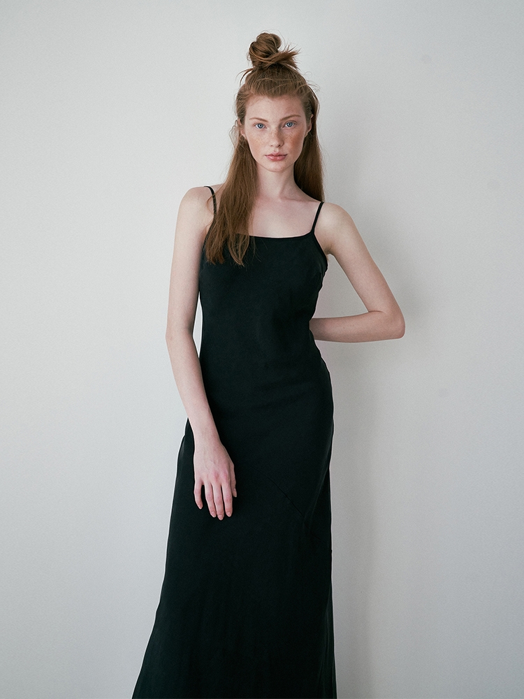 revoirsis maxi dresses black