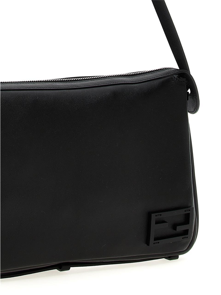 펜디 FW24 Simply Fendi Medium shoulder bag 8BR829AS7AF1QD0 Black  