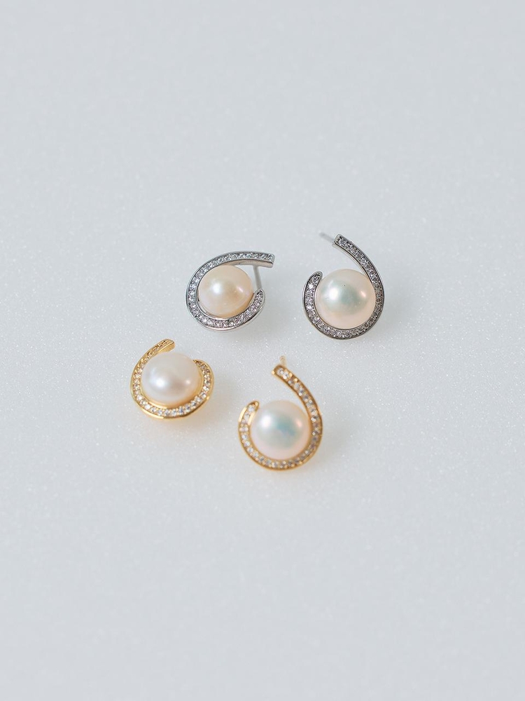 LB_pearl comma earring_SILVER