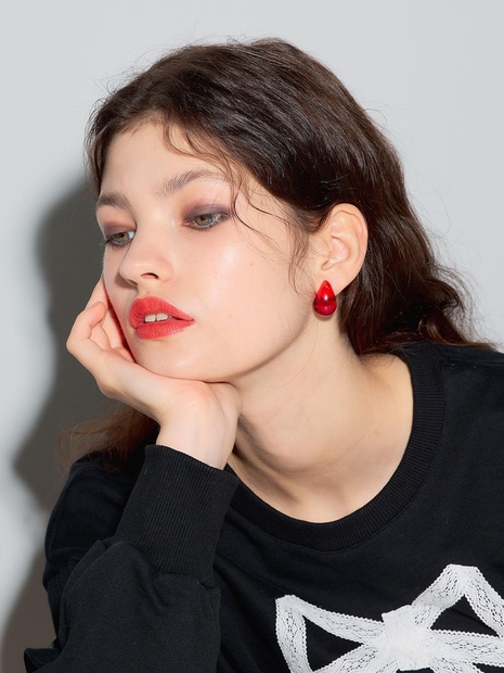 LB_Red glossy earring