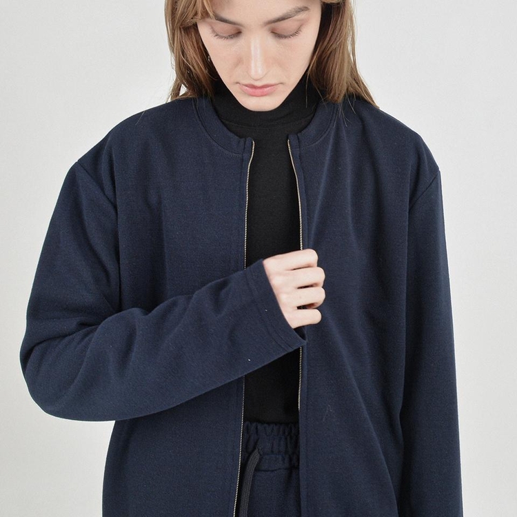 Essential Round Cardigan Zip-Up (Navy)