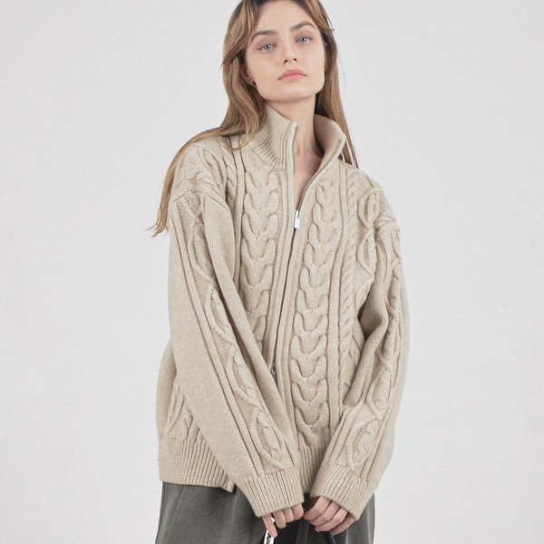 Heavy Cable High-Neck Knit Zip-up (Oatmeal)