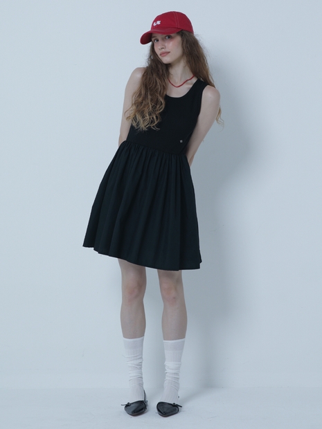 MINIMAL A LINE SLEEVELESS MINI DRESS