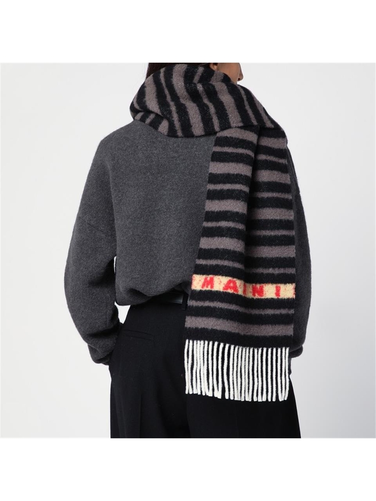 마르니 FW24 Marni Black striped alpaca blend scarf with logo SCMC0120Y0UAW034 Black