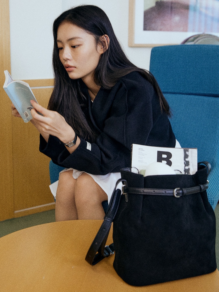 Mallory Large Bucket Bag Suede Black 멜로리 라지 버킷백 스웨이드 블랙