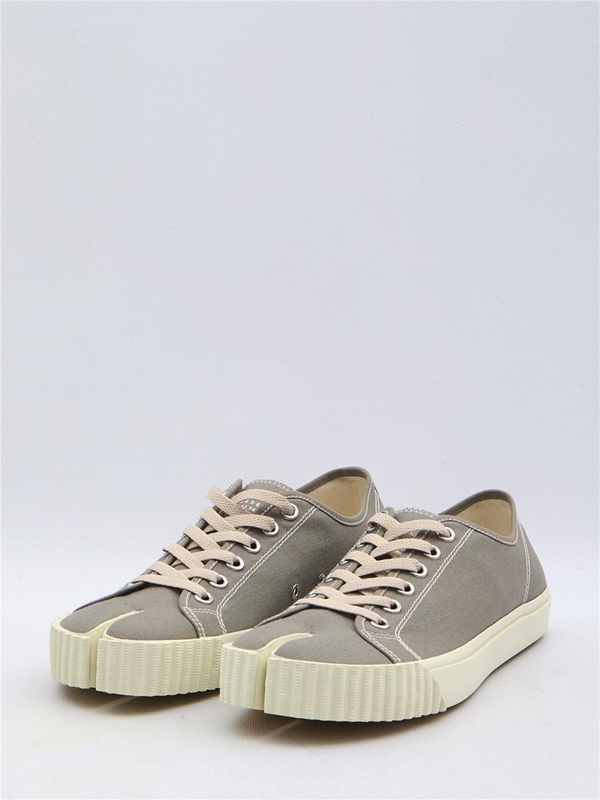 메종마르지엘라 FW24 Low-top Tabi sneakers S37WS0578_P4291_T8046 BEIGE