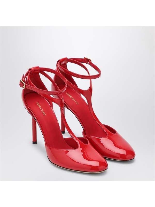 페라가모 FW24 Ferragamo Red Pump T-strap in patent leather 07772101CLE Red