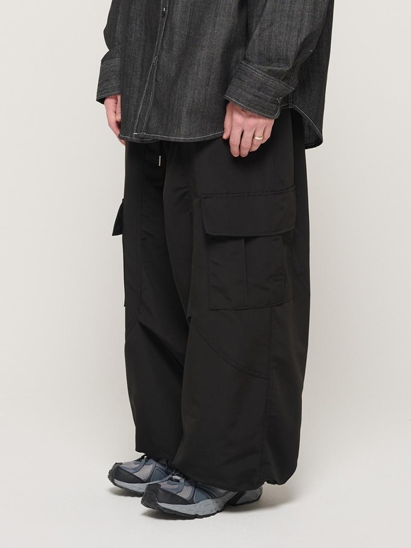 WIDE CARGO POCKET STRING BAND PANTS (BLACK)