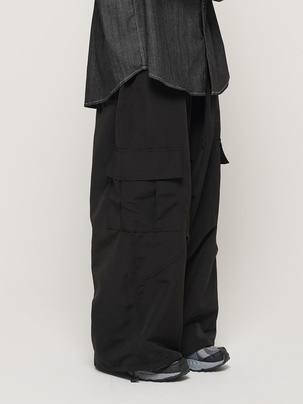 WIDE CARGO POCKET STRING BAND PANTS (BLACK)