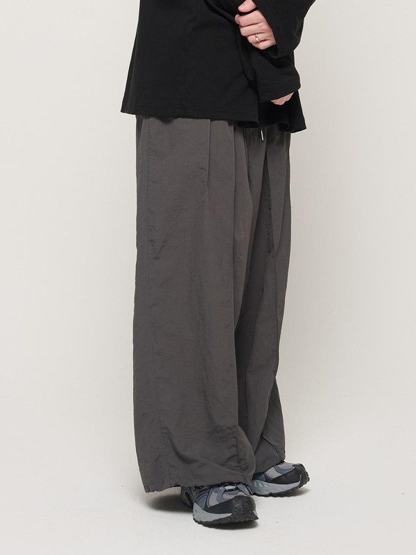 WIND PIN TUCK WIDE STRING PANTS (CHARCHOL)