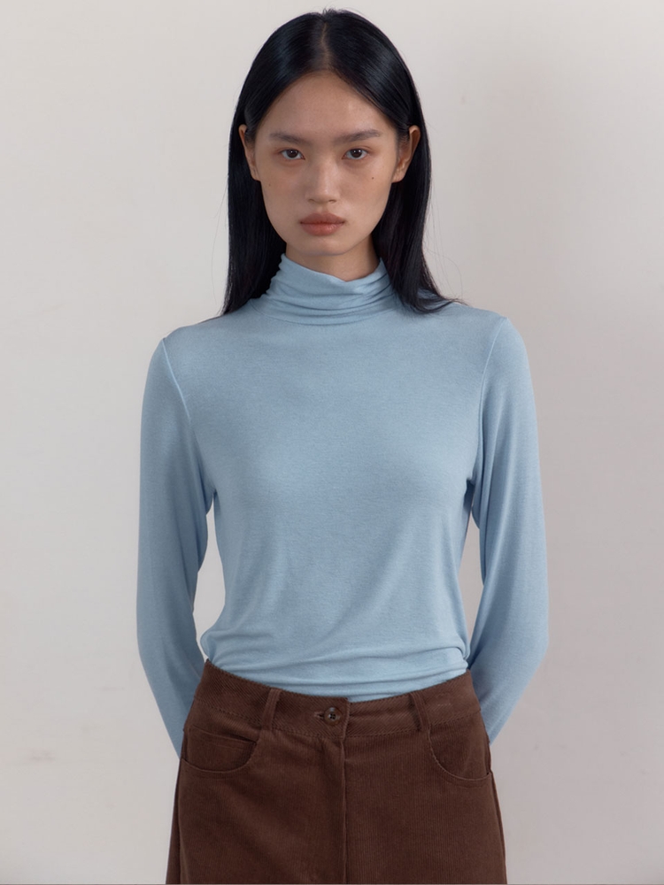 [5차] Soft Slim Turtle-neck Top (Sky Blue)