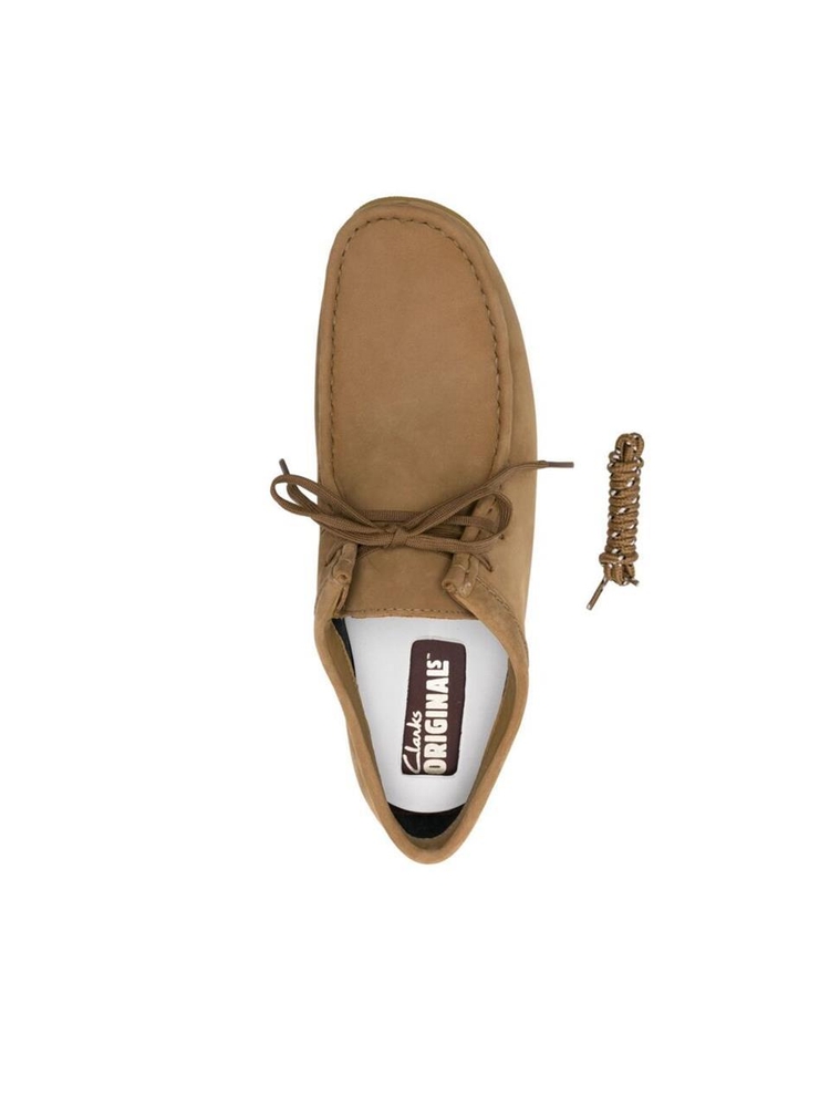 클락스 FW24 Shoe Clarks 177731 WALLABEE OAKM One Color