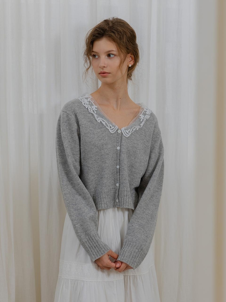 DD_Lace neck gray cardigan