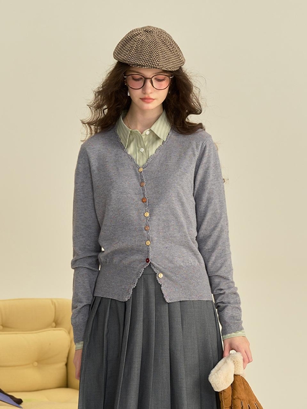 SR_V-neck knit gray cardigan