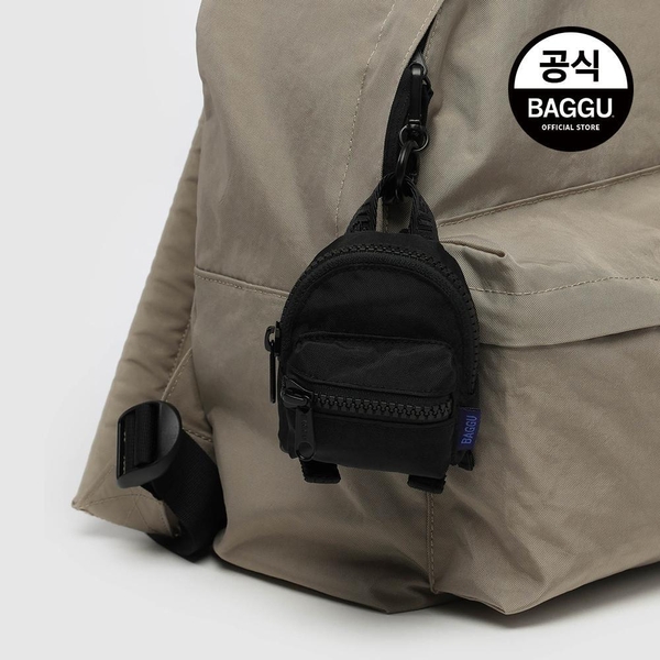 BAGGU 바쿠 키링 백팩 참 블랙