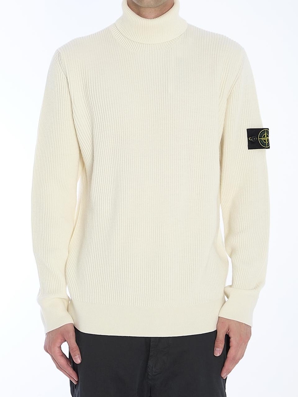 스톤아일랜드 FW24 Turtleneck sweater in wool 8115552C2_V0099 CREAM