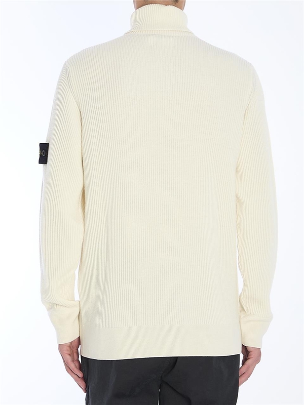 스톤아일랜드 FW24 Turtleneck sweater in wool 8115552C2_V0099 CREAM