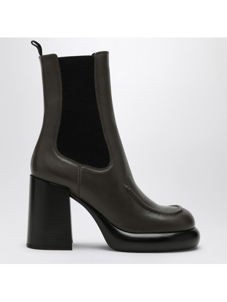 버버리 FW24 Burberry Chelsea Wedge boot in dark green leather 8096702140976 Brown