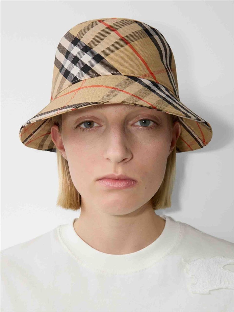 버버리 FW24 Check Bucket Hat 8085726159257 One Color