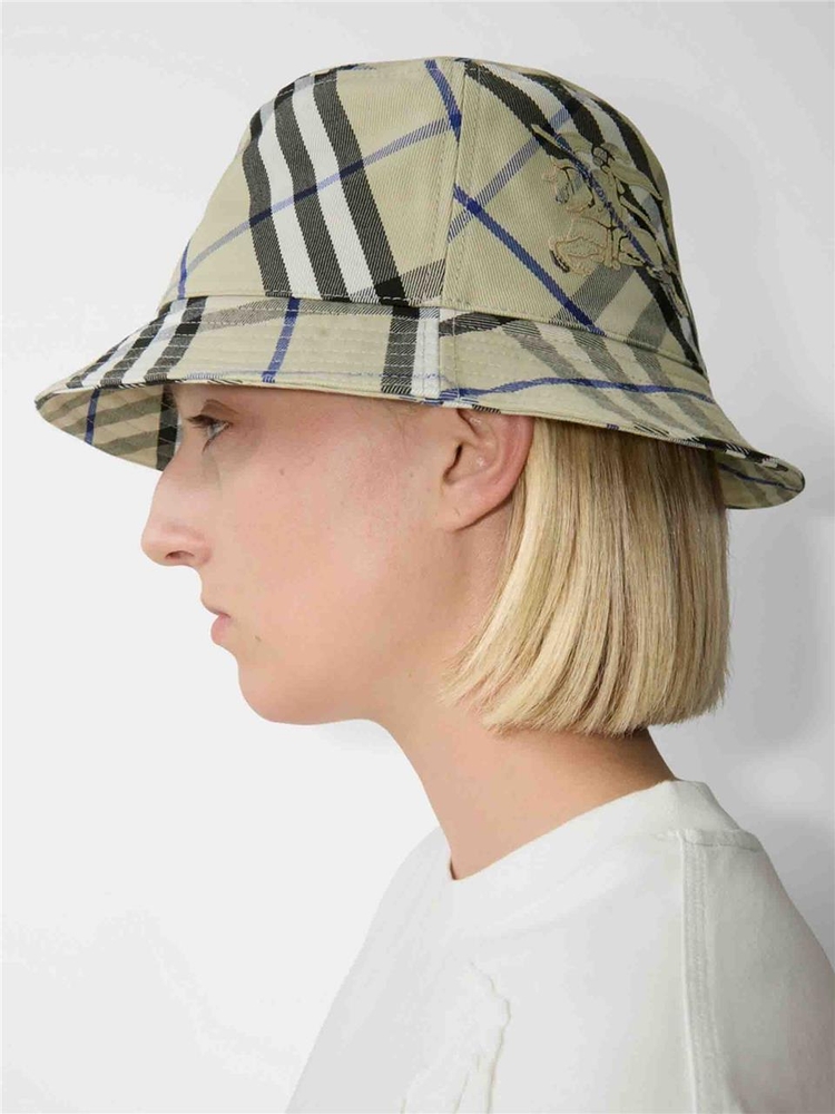 버버리 FW24 Tartan Fisherman Hat 8085725159257 One Color