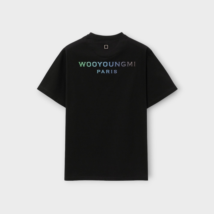 24SS 우영미 그라데이션 엠보싱 백로고 반팔티셔츠 블랙 W241TS08 708B