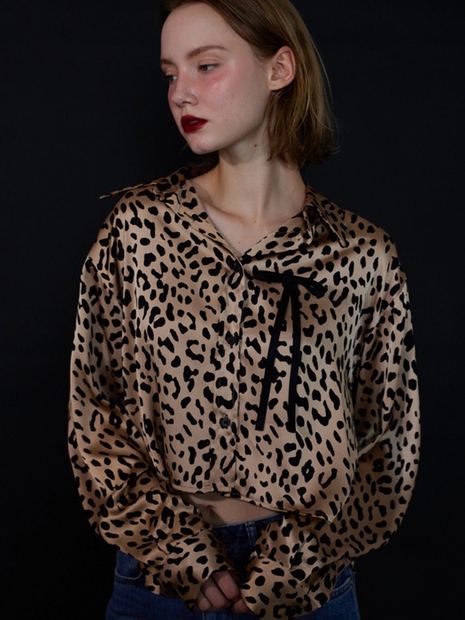 Leopard Satin Ribbon Shirts - Brown