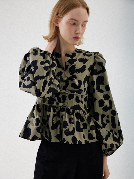 Julie Puff Long Sleeve Blouse - Leopard Olive