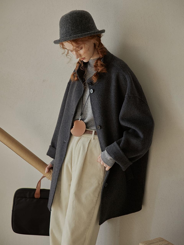 PM_Loose mid-length wool coat