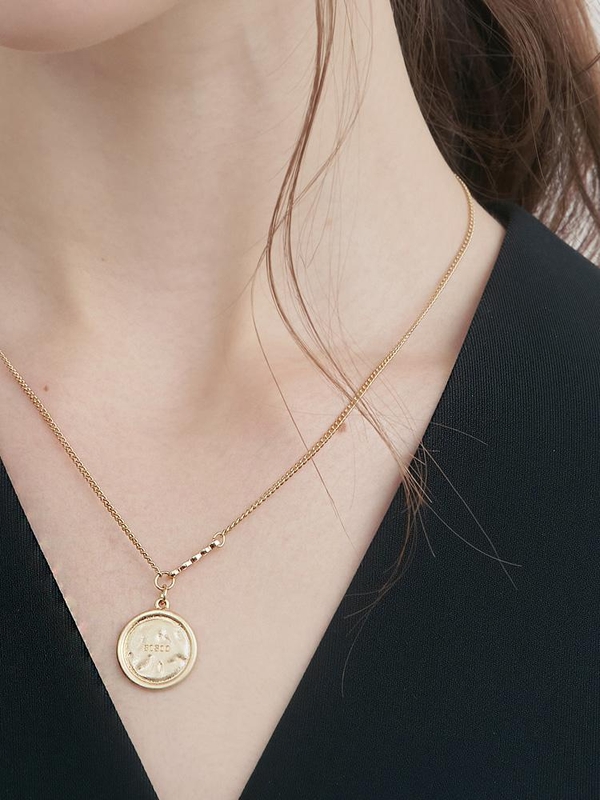 SOSOO Logo Coin Necklace