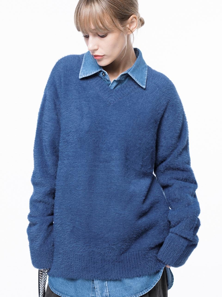 Soft Mohair Angora V-neck Knit - Blue /W243TP07BL