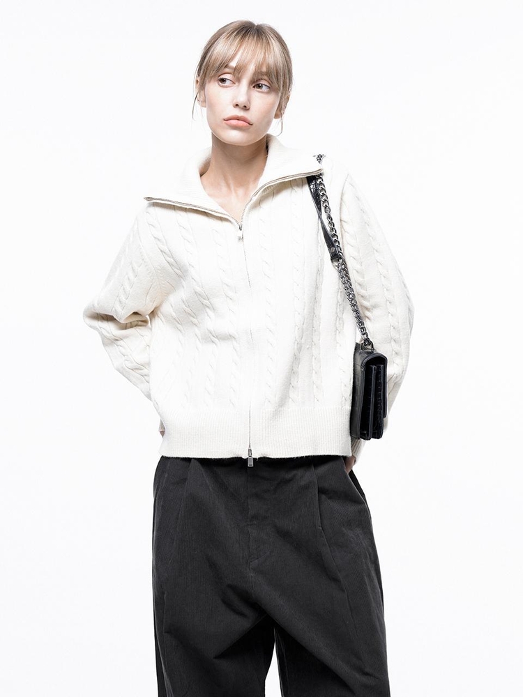 Soft Cable Zip-up Knit Cardigan - Ivory /W243TP03IV