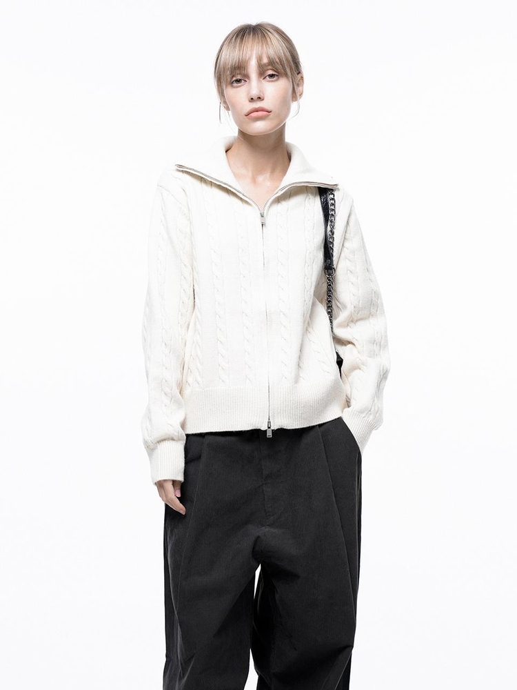 Soft Cable Zip-up Knit Cardigan - Ivory /W243TP03IV