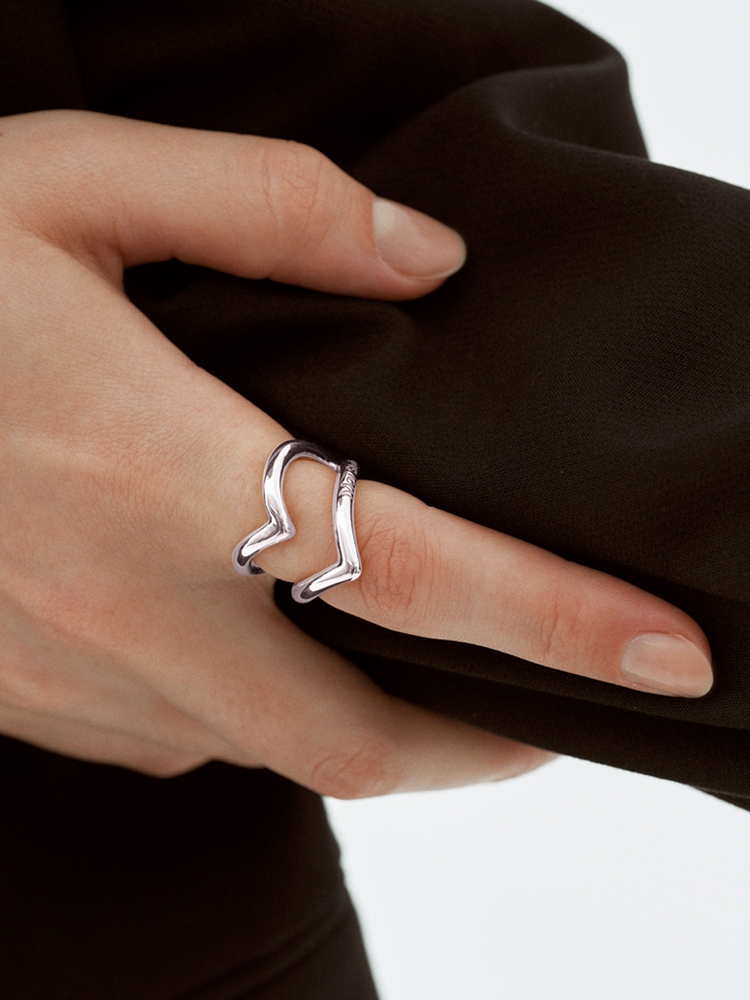 Cubic Heart Ring