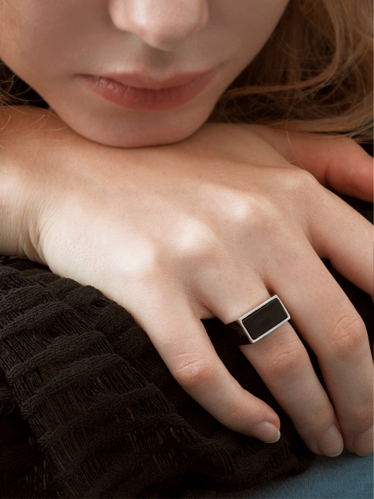 Silver Onyx Ring