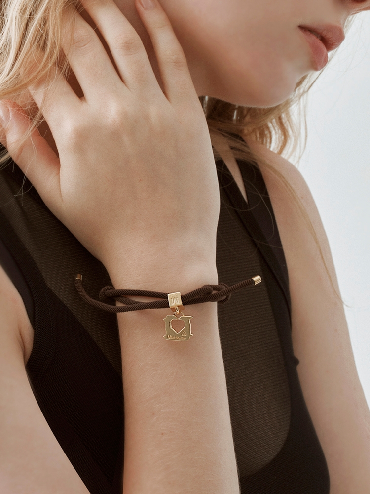 Bread Clip cham Brown Knot Bracelet