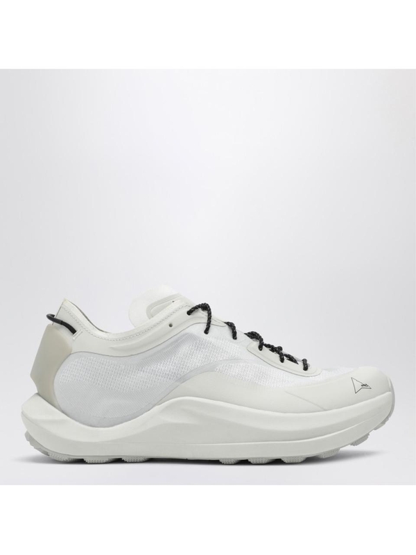 로아 FW24 ROA White Sella sneakers in technical nylon NBUW123FA21PL White