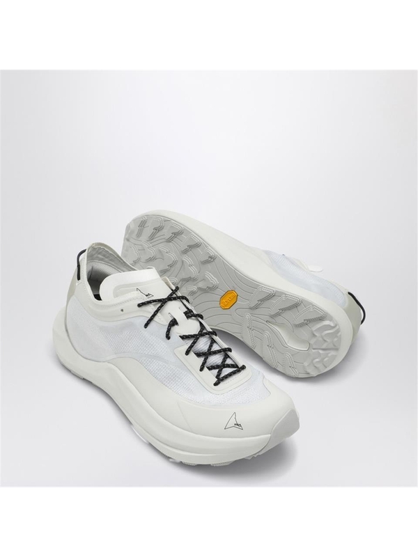 로아 FW24 ROA White Sella sneakers in technical nylon NBUW123FA21PL White